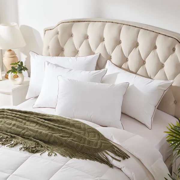 Puredown Fluffy Goose Feather Down Pillow, photo 2